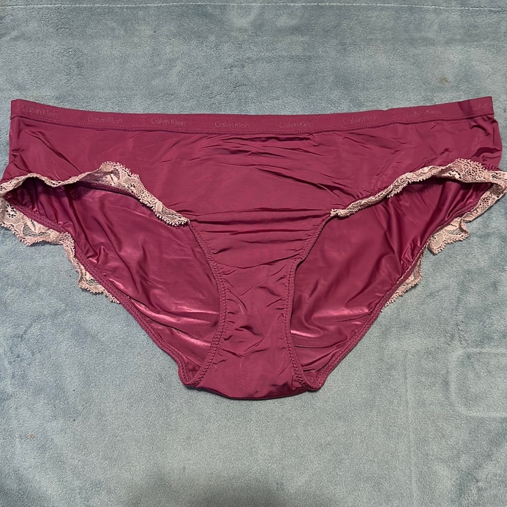 Calvin Klein perfectly fit hipster panty sz L